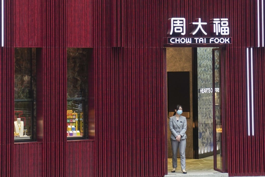 Chow Tai Fook had a network of 7,838 retail outlets as of September 30. Photo: Sam Tsang