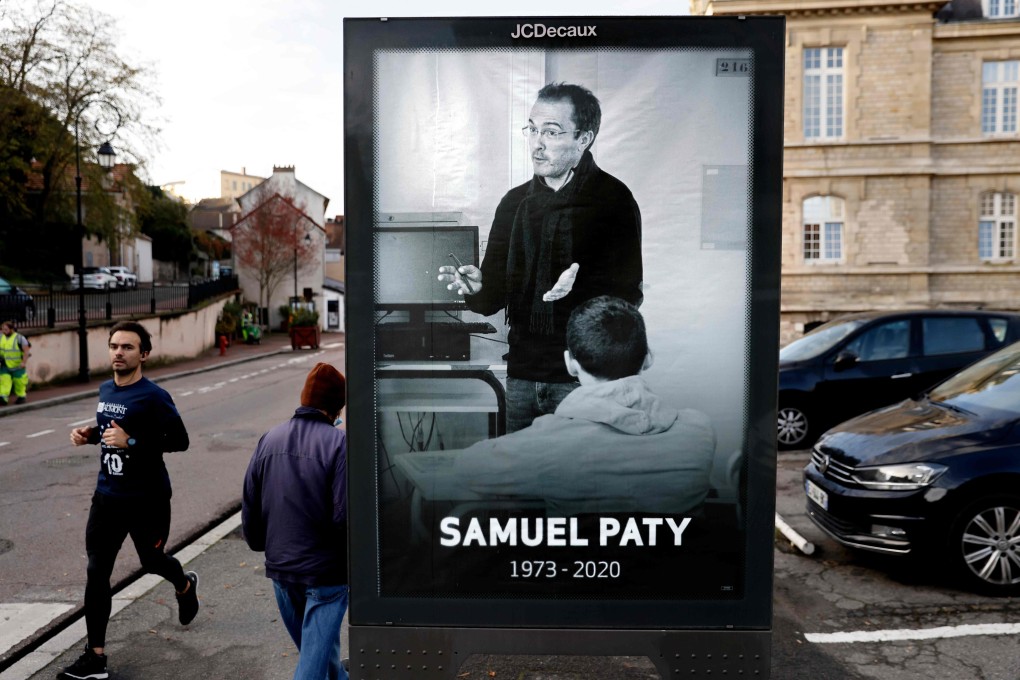 A poster showing slain French teacher Samuel Paty in the city of Conflans-Sainte-Honorine on November 3, 2020. Photo: AFP