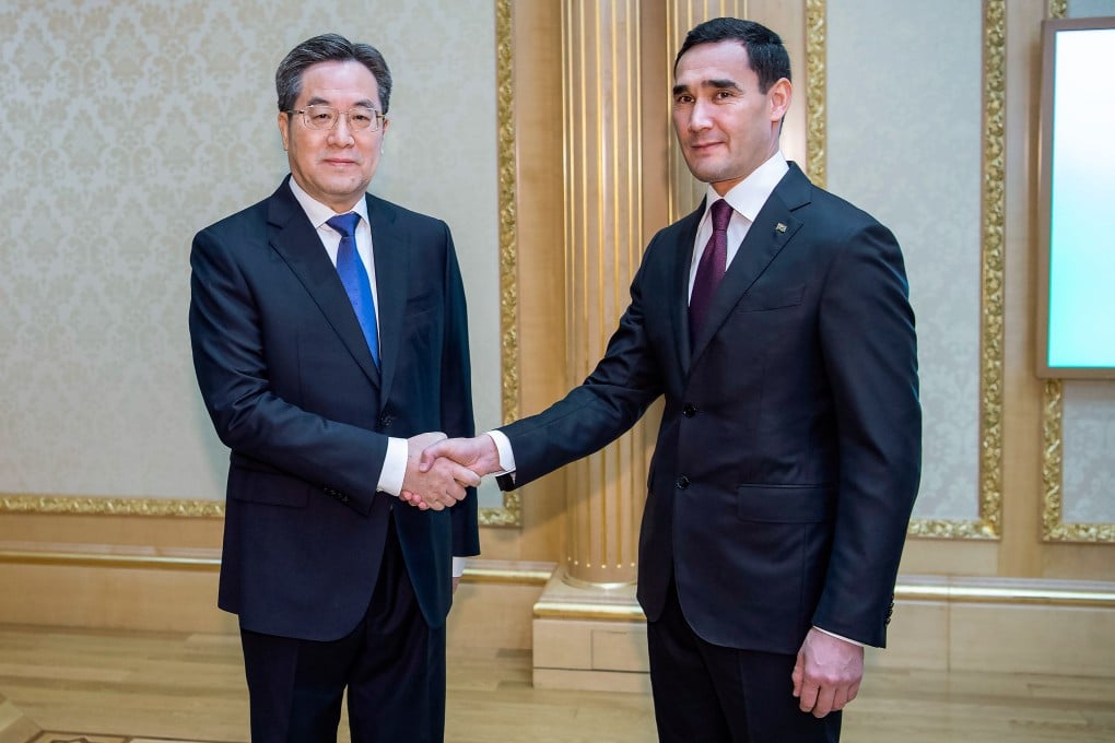 Chinese Vice-Premier Ding Xuexiang (left) meets Turkmen President Serdar Berdimuhamedov in Ashgabat on Wednesday. Photo: Xinhua