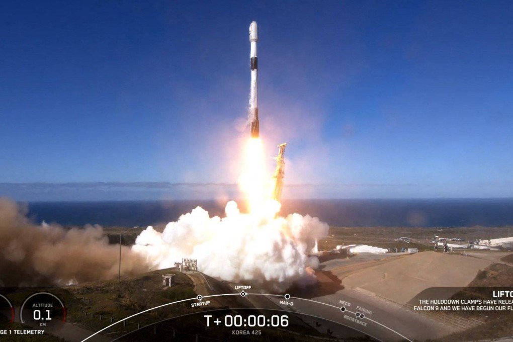 This screen grab taken from a SpaceX video shows the Falcon 9 launch of the Korea 425 Mission at Vandenberg Air Force Base in California on December 1. The SpaceX rocket launched South Korea’s first military spy satellite, intensifying a space race on the peninsula after Pyongyang launched its own first military eye in the sky. Photo: SpaceX / AFP