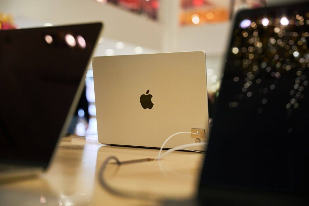 Apple MacBook Pro laptops for sale at the Macy’s flagship store on Black Friday in New York on November 24, 2023. Photo: Bloomberg