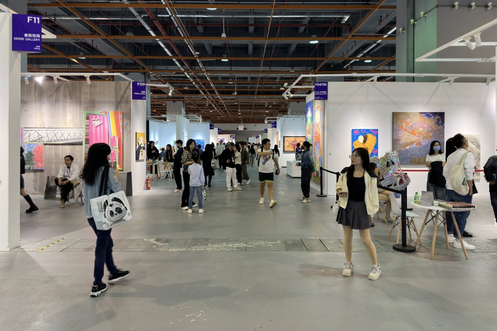 The first in-person staging of the Moordn Art Fair in Guangzhou, from December 8-11, was well attended, but the slow sales there suggest the market for contemporary art in the Chinese city is still developing. Photo: Cheung Hon-hang