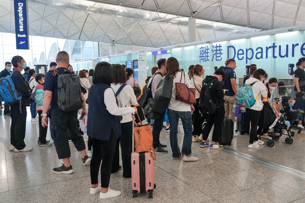 More Hongkongers are likely to emigrate overseas or move to mainland China compared with a year ago, according to a university poll. Photo: Elson Li