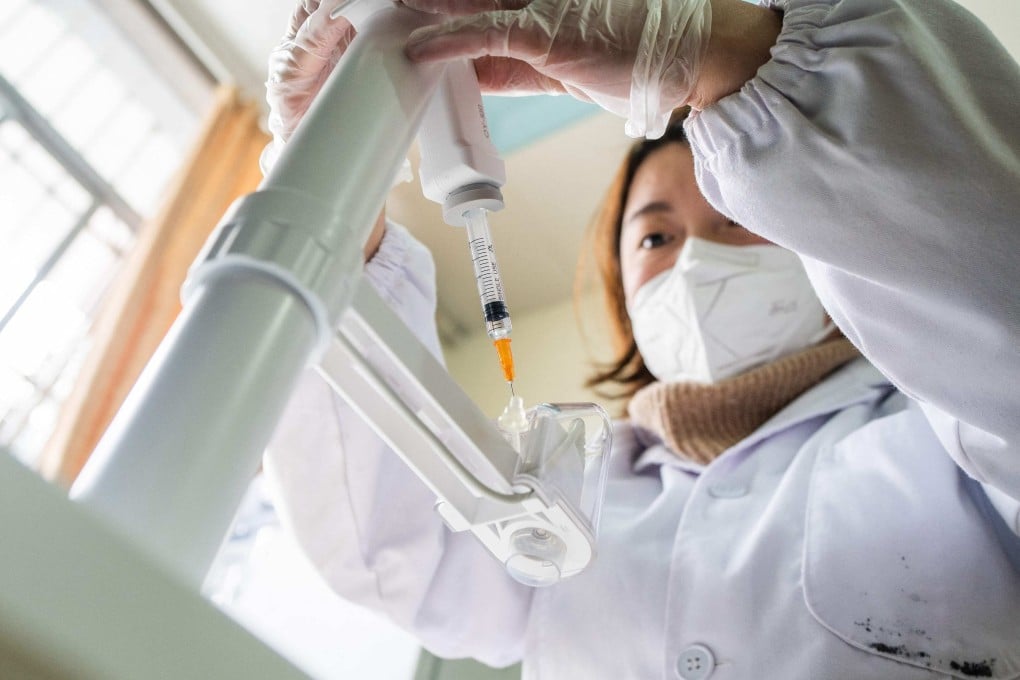 Chinese researchers say they have developed a powdered, non-invasive vaccine that can reach deep into the lungs, a major step in the fight against viral diseases. Photo: AFP