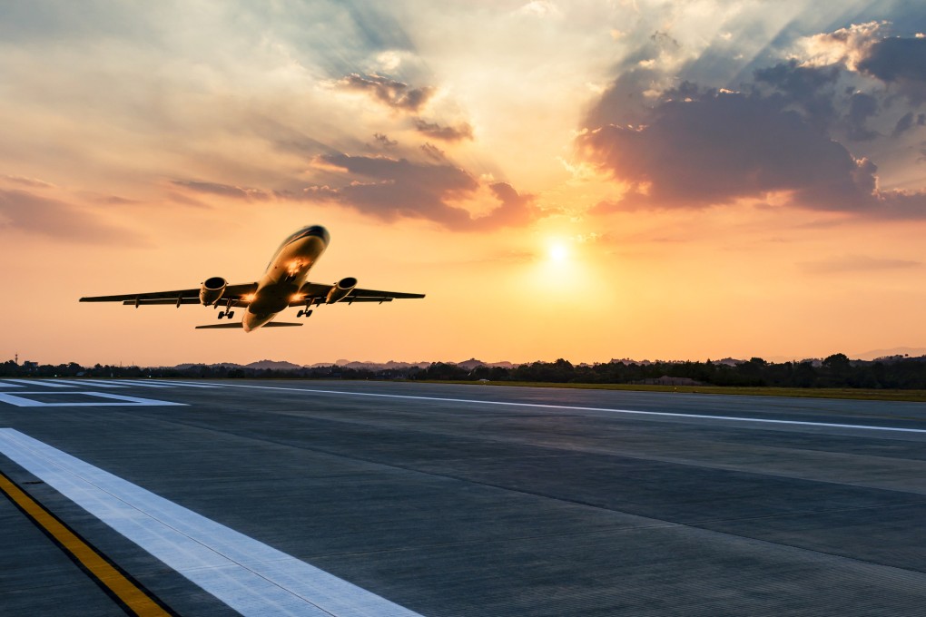 According to Expedia, one of the world’s biggest travel booking sites, international flights are cheaper if you book them on a Sunday, compared to Fridays. Photo: Shutterstock