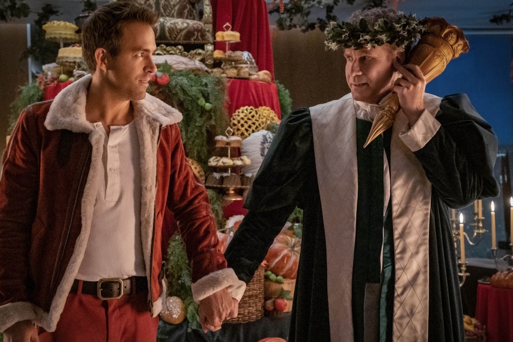 Ryan Reynolds (L) and Will Ferrell in ‘Spirited’. Photo: Apple TV+