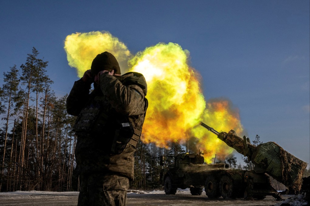 A Ukraine artillery brigade fires at Russian positions in the Donetsk region on December 16. Photo: Reuters