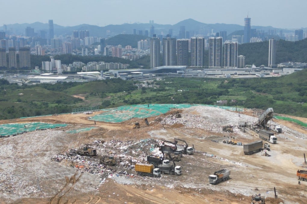 Authorities ordered contractor of North East New Territories Landfill to stop using a garbage tipper after worker’s death. Photo: Felix Wong