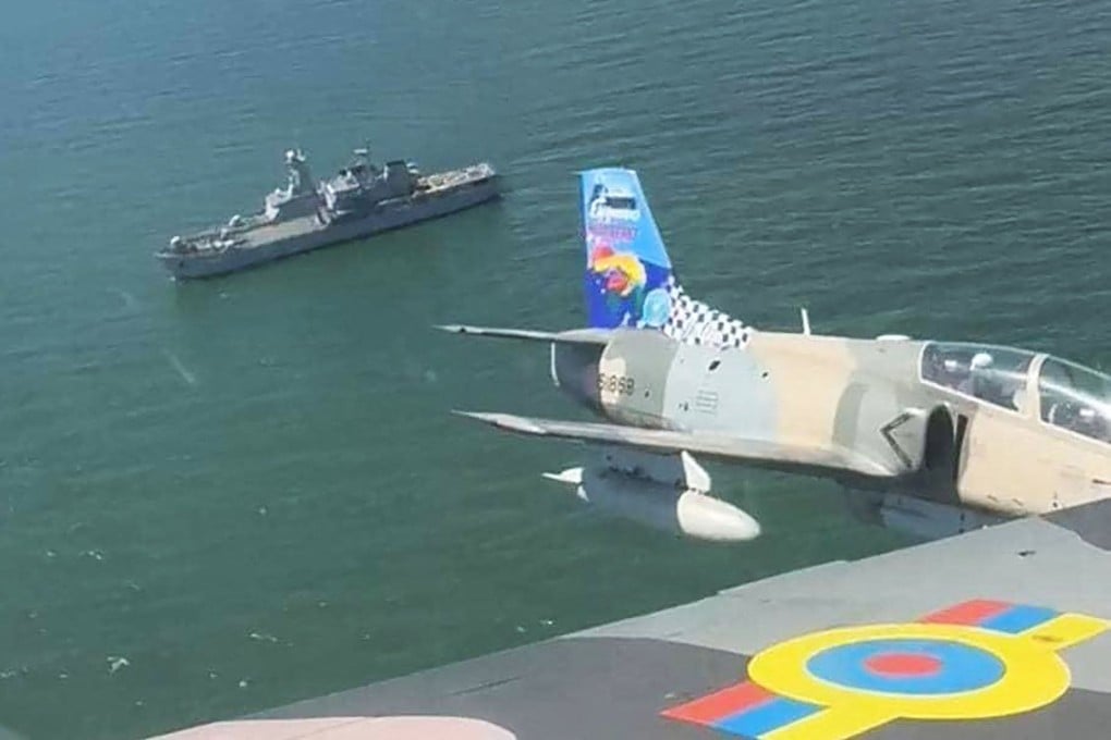 Venezuelan fighter jets and frigates conduct military exercises near the sea in dispute with Guyana, in a photo released on December 29. Photo: Handout/Venezuelan Armed Forces/AFP