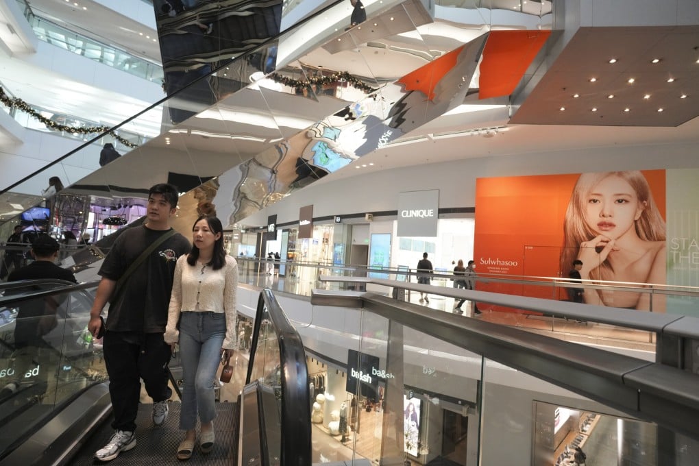 Industry observers are split about the pace and scale of recovery in luxury retail. Photo: Sam Tsang