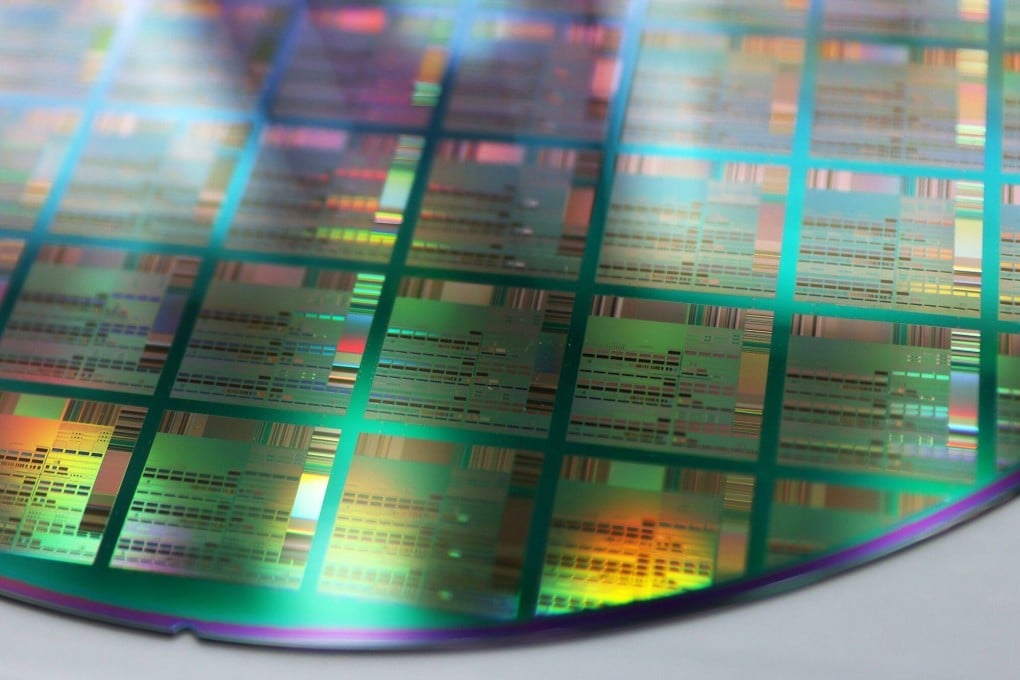 A silicon wafer is displayed at the Semicon Japan exhibition in Tokyo, Japan, on December 13, 2023. Photo: Bloomberg