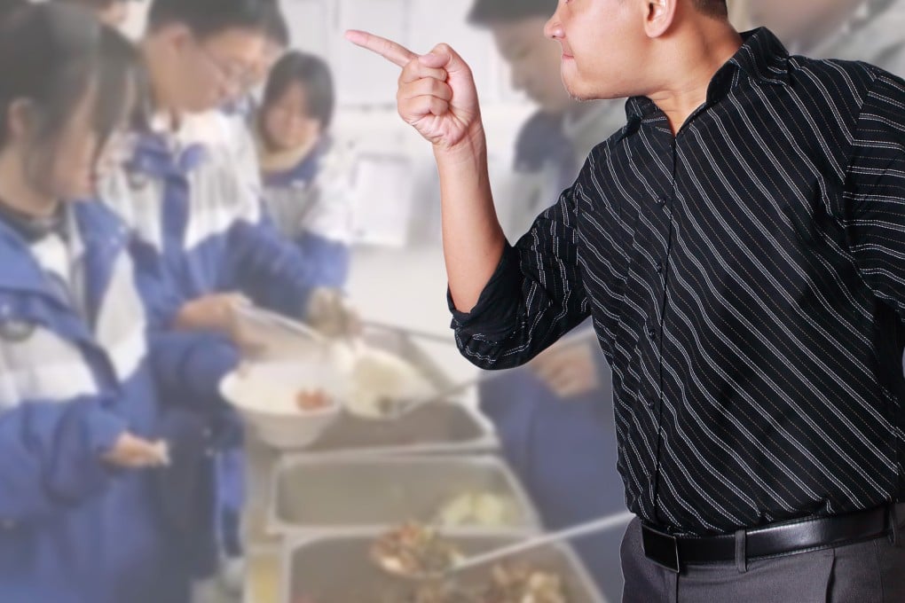 A member of school staff in China has been suspended after he abused students who were queuing up for lunch at their canteen, saying they deserved “beatings”. Photo: SCMP composite/Shutterstock/Weibo
