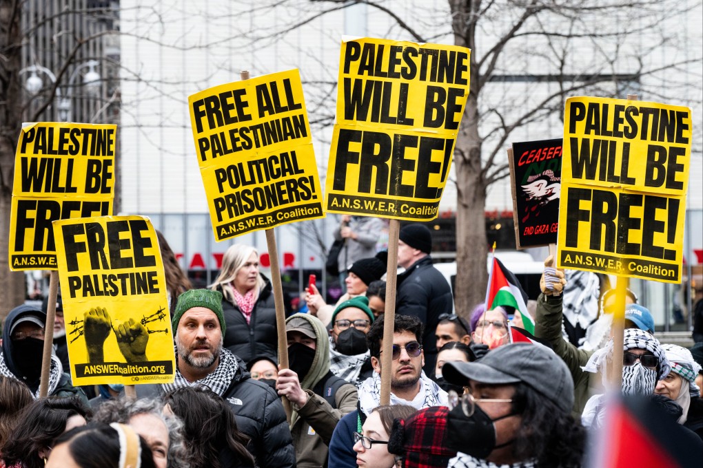 People take part in a pro-Palestine demonstration in New York City, US. Photo: dpa