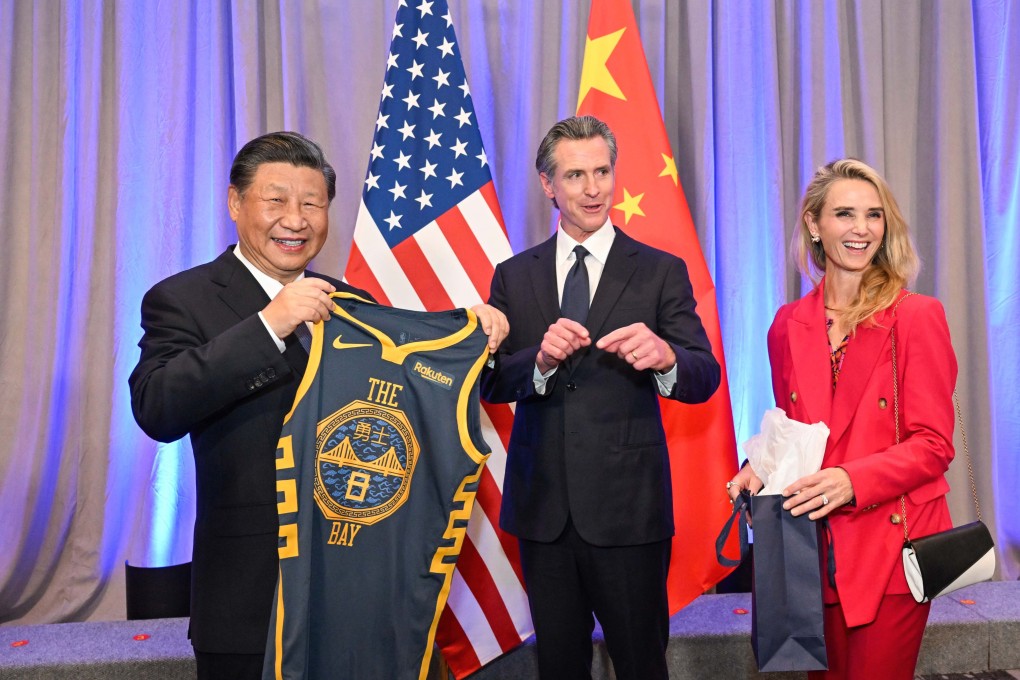 President Xi Jinping with a Golden State Warriors basketball jersey gifted to him by California governor Gavin Newsom, ahead of a welcome dinner in San Francisco in November. Photo: X/SpokespersonCHN