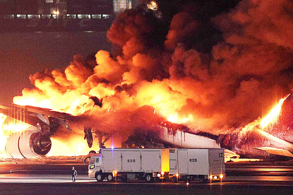 Transcripts from flight recorders revealed that a Japan Airlines passenger jet had permission to land before colliding with a coastguard aircraft on the runway at Tokyo’s Haneda airport. Photo: TNS
