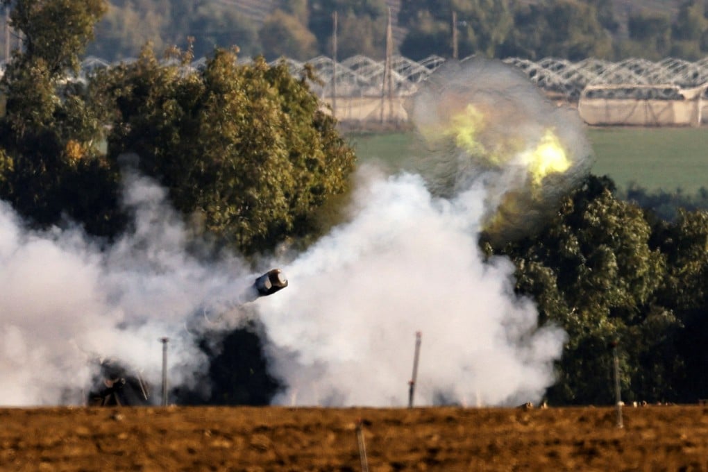 An Israeli artillery unit fires near the Gaza border on Saturday. Photo: Reuters