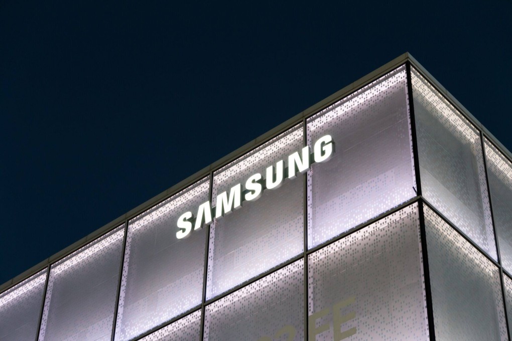 A Samsung Electronics Store at dusk in Seoul, South Korea, on January 7, 2024. Photo: Bloomberg