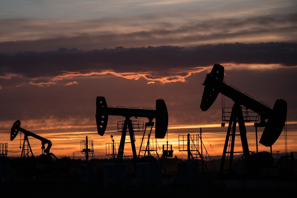 Oil wells in Xinjiang, China. Photo: Shutterstock