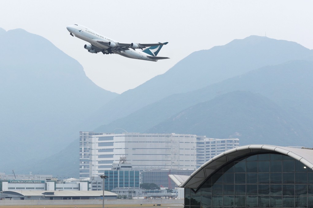 Hong Kong’s airport authority, the operator of the city’s airport, is offering a HK$5 billion bond for retail investors. Photo: Yik Yeung-man