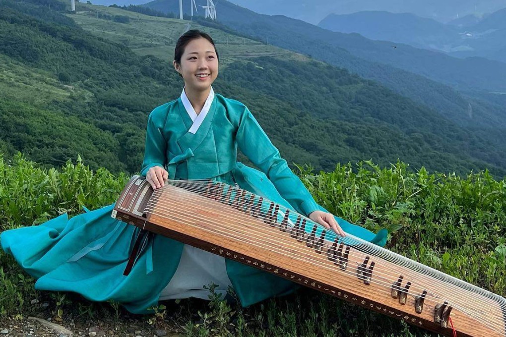 Oh Hyun-ji uses the gayageum - a traditional Korean instrument - to cover K-pop songs like BTS’s Idol and IVE’s I Am, as well as other pop tunes and soundtracks, in popular videos on TikTok and YouTube. Photo: Instagram / @Yageum_Yageum