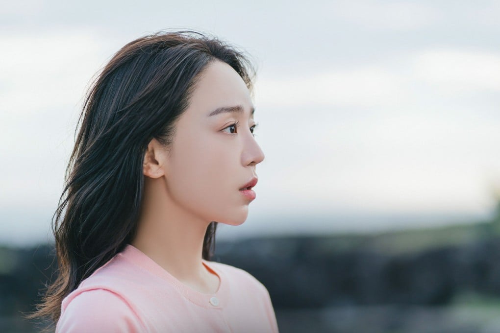 Shin Hye-sun as photographer Sam-dal in a still from “Welcome to Samdal-ri”, a refreshingly simple Korean drama series on Netflix with characters who are easy to root for.