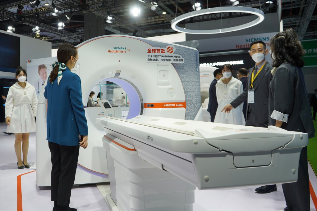 A CT scanner from German firm Siemens is displayed at the medical equipment and health care products exhibition area of the fifth China International Import Expo in Shanghai. Photo: Xinhua