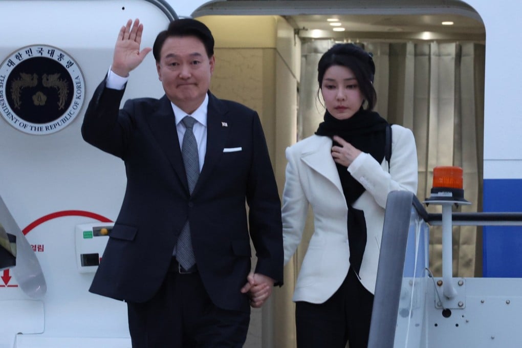 South Korean President Yoon Suk-yeol and his wife Kim Keon-hee in England on November 20, 2023. Photo: EPA-EFE/Yonhap