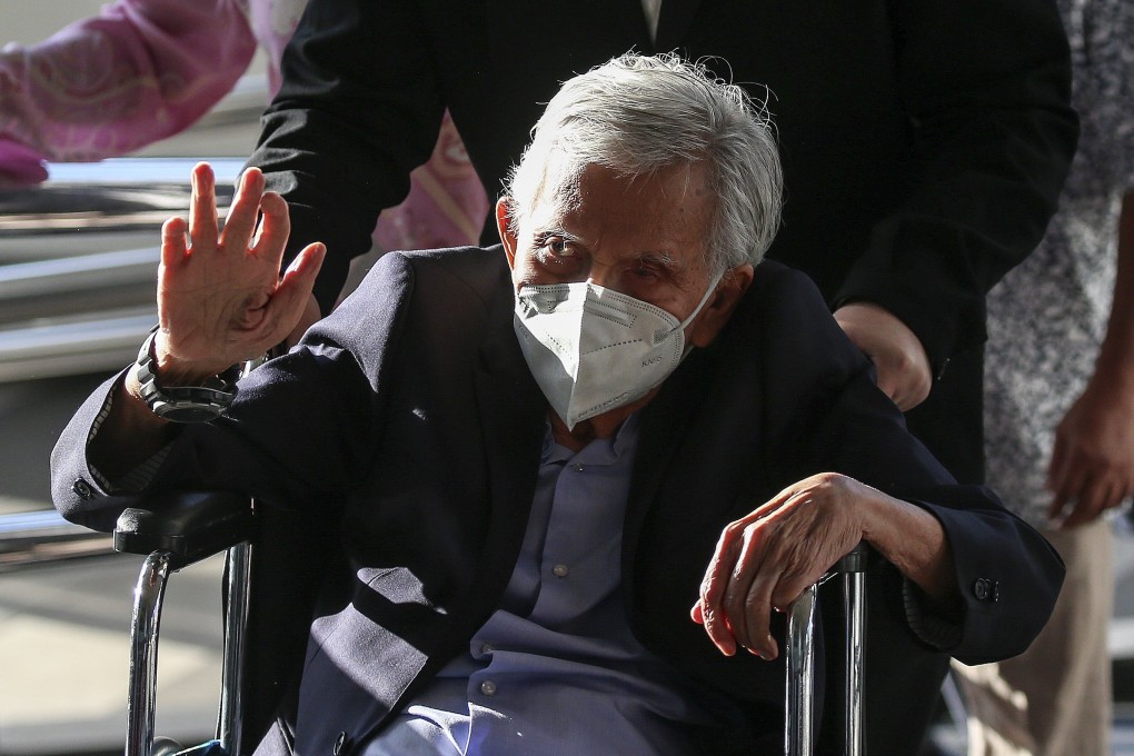 Daim Zainuddin, Malaysia’s former finance minister, arrives at a court in Kuala Lumpur on Monday before being charged with failing to declare assets. Photo: EPA-EFE