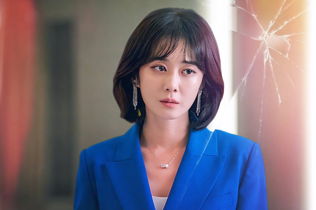 Jang Na-ra as Seo Jae-won in a still from K-drama My Happy Ending. Her picture-perfect family life is torn apart by a series of melodramatic events in this soap-opera-style series.