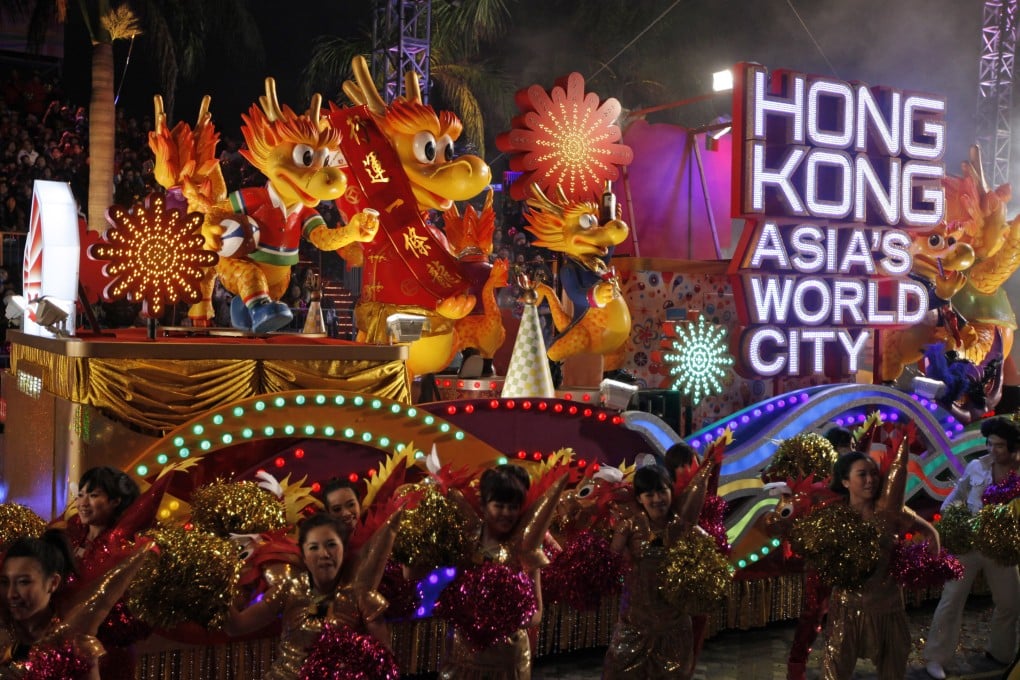 A float decorated with dragons in a night parade in Hong Kong on January 23, 2012, celebrating the start of the Year of the Dragon in the lunar calendar. Photo: AP