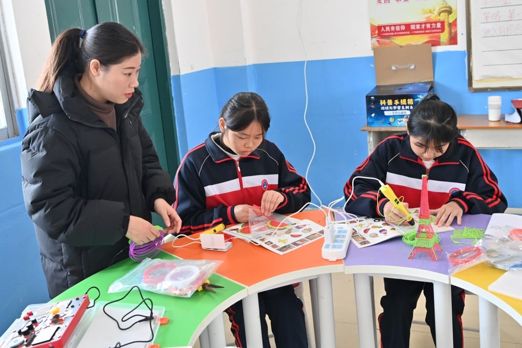 There could be a surplus of 1.5 million primary schoolteachers and 370,000 middle schoolteachers by 2035 in China. Photo: Xinhua
