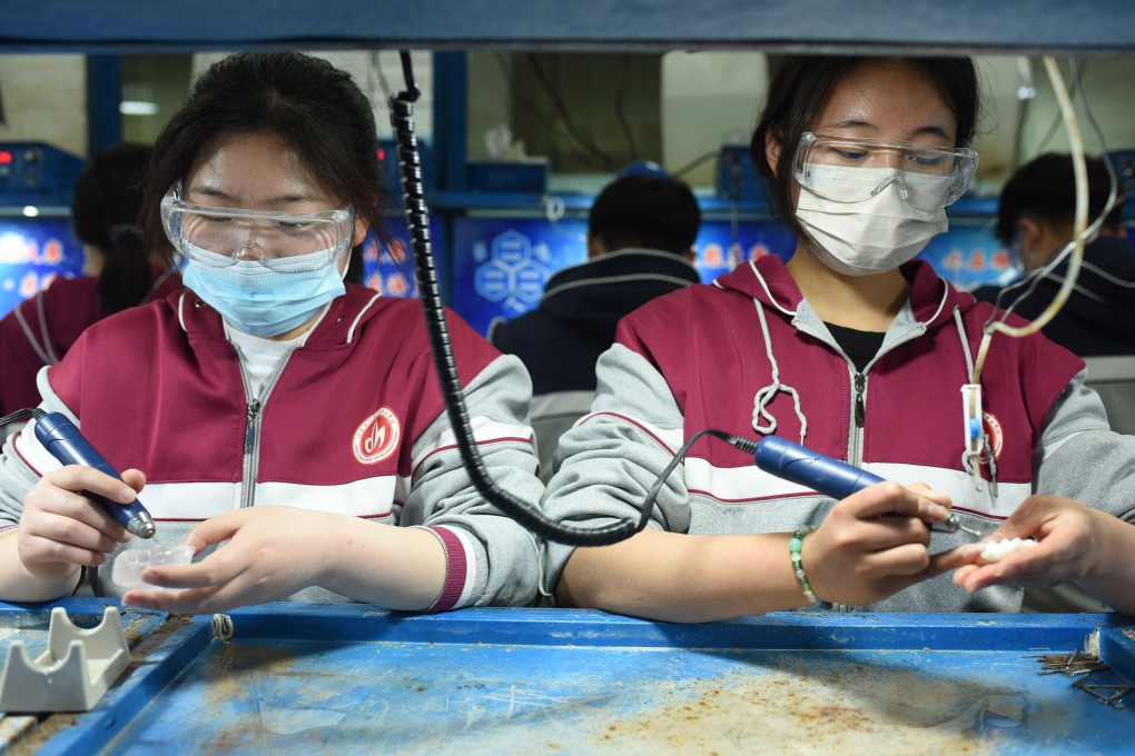 This year, a record high 11.79 million college students are expected to graduate, which will further add to the already squeezed job market. Photo: Getty Images