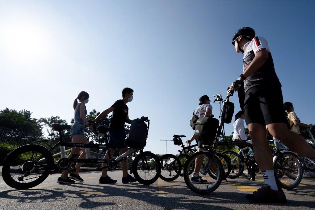 Cyclists should receive proper training before taking to the road, an academic says. Photo: Winson Wong