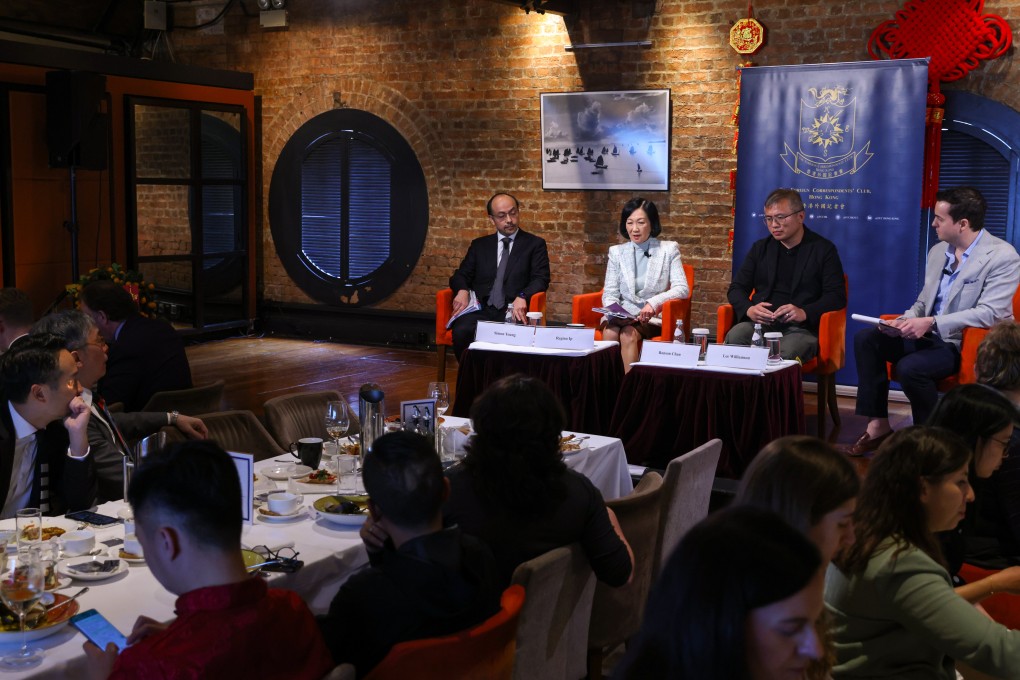 (From left) Law professor Simon Young of the University of Hong Kong, lawmaker Regina Ip and Hong Kong Journalists Association chairman Ronson Chan. speak at the Foreign Correspondents’ Club in Central. Photo: Yik Yeung-man