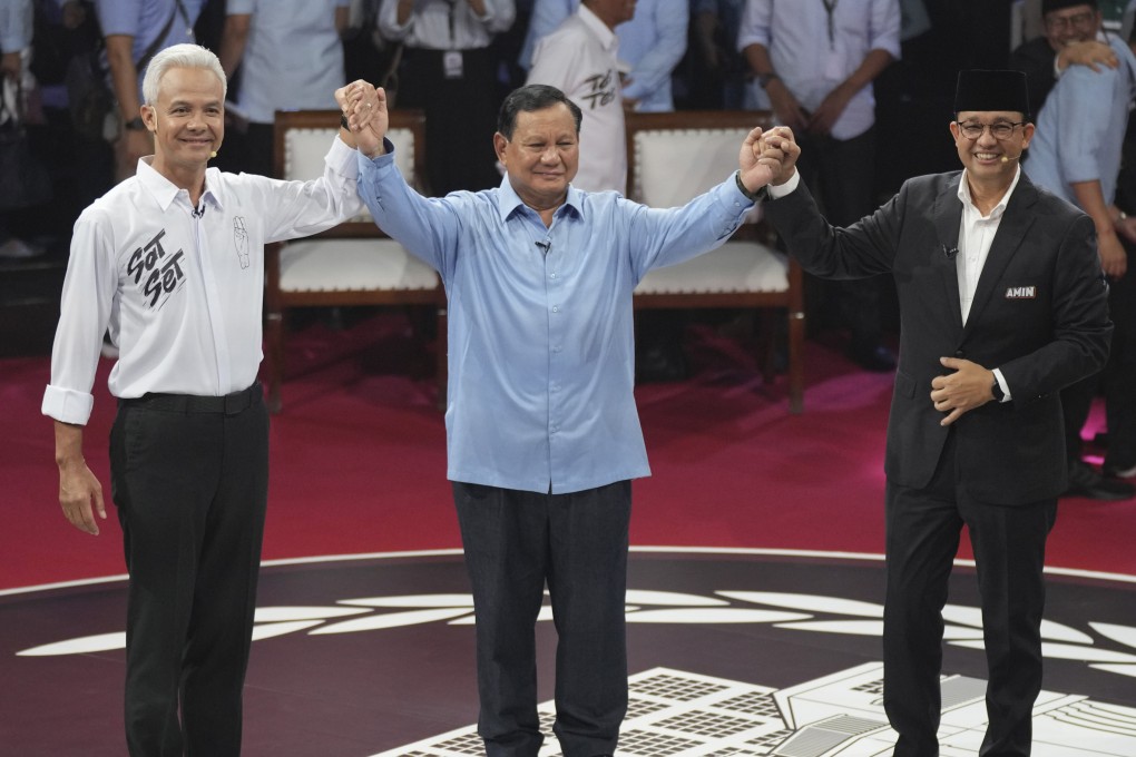 The two unsuccessful candidates in last week’s Indonesian presidential election, Anies Baswedan (left) and Ganjar Pranowo (right) urged parliament to look into complaints of irregularities in the run-up to the event, won by Prabowo Subianto (centre). Photo: AP