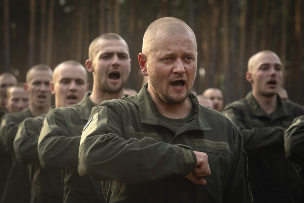 Newly recruited Ukrainian soldiers during a training session. As the third year of war begins, the most sensitive and urgent challenge pressing on Ukraine is whether it can muster enough new soldiers to repel – and eventually drive out – an enemy with far more fighters at its disposal. Photo: AP