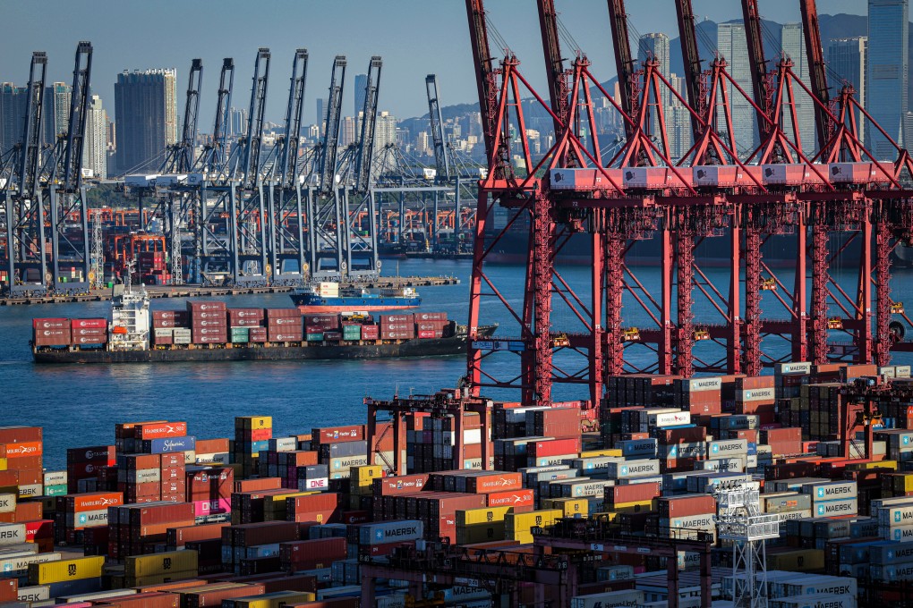 To encourage vessels registered in Hong Kong to reduce carbon emissions, authorities will subsidise shipowners who hope to attain a higher carbon reduction rating from the International Maritime Organisation. Photo: Jelly Tse