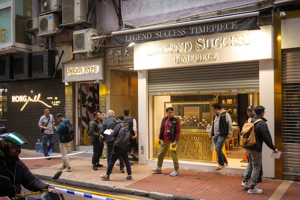 Robbers targeted Legend Success Timepiece on Causeway Bay’s Foo Ming Street, snatching 30 luxury watches from the store, force says. Photo: Eugene Lee