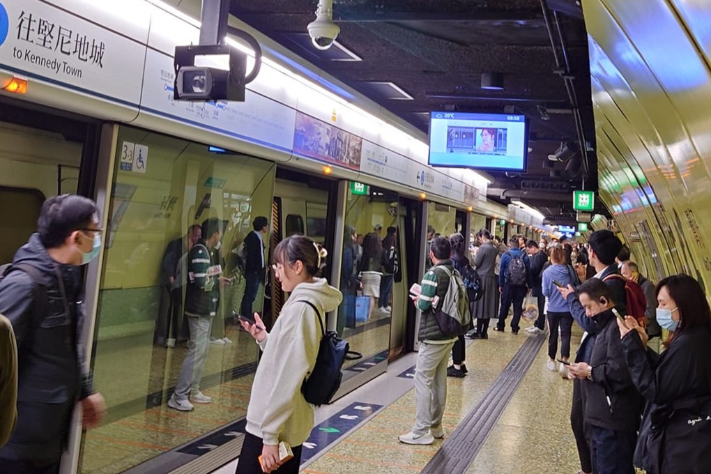 Passengers wait at Wan Chai MTR station. The Island line was among the routes affected by service disruptions on Thursday morning. Photo: Levi Lai/Facebook