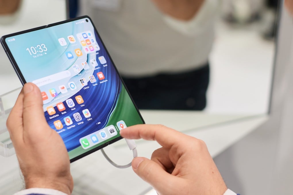 A flexible inner screen acts as a transparent vest to protect Huawei’s latest smartphones from damage. Photo: Handout