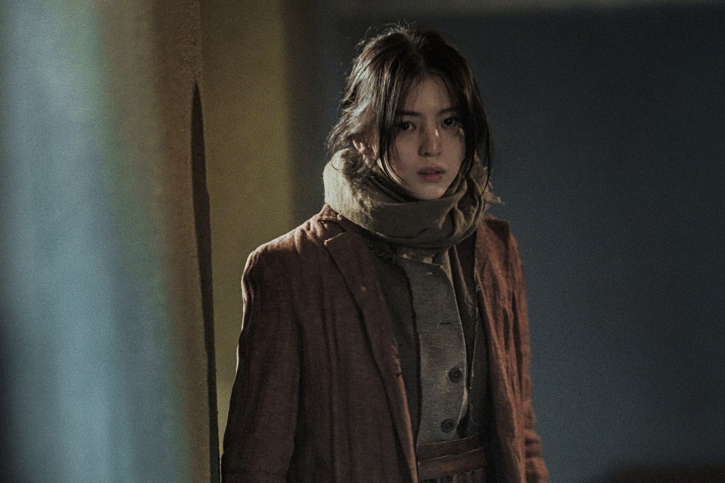 Han So-hee in a still from recent Netflix K-drama Gyeongseong Creature. The actress is eyeing a role alongside Ryu Jun-yeol in webtoon adaptation Delusion. We take a look at this and other K-drama casting news. Photo: Lim Hyo Sun/Netflix