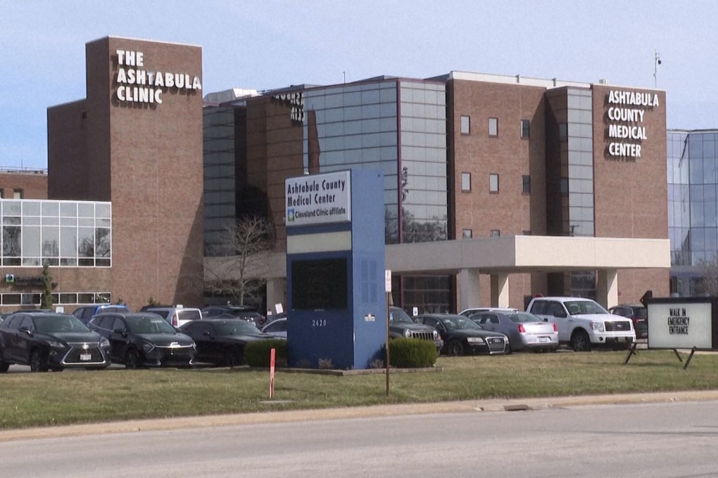The two women are said to have dropped off the body at the Ashtabula County Medical Centre in Ohio. Photo: WKYC via AP