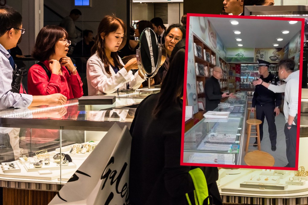 A woman tourist in China who was mocked by a shop owner because she asked what his prices were but did not buy anything, called in the police who ordered the temporary closure of the business. Photo: SCMP composite/Shutterstock/Douyin
