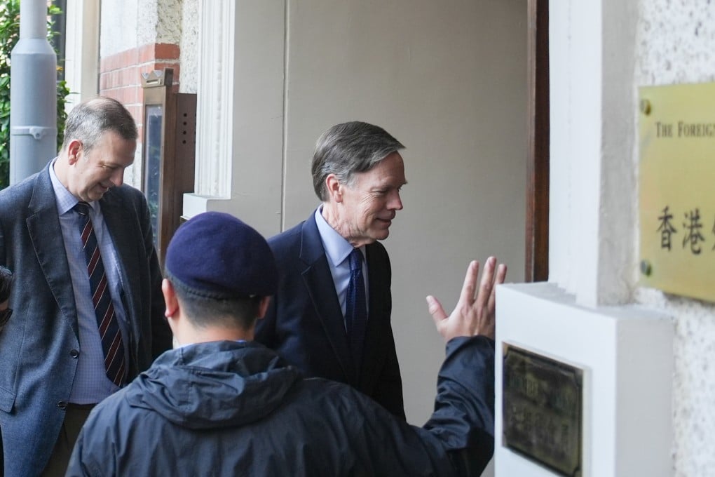 Nicholas Burns (right), US ambassador to China, visits the Foreign Correspondents’ Club for an off-the-record, closed-door session. Photo: Eugene Lee