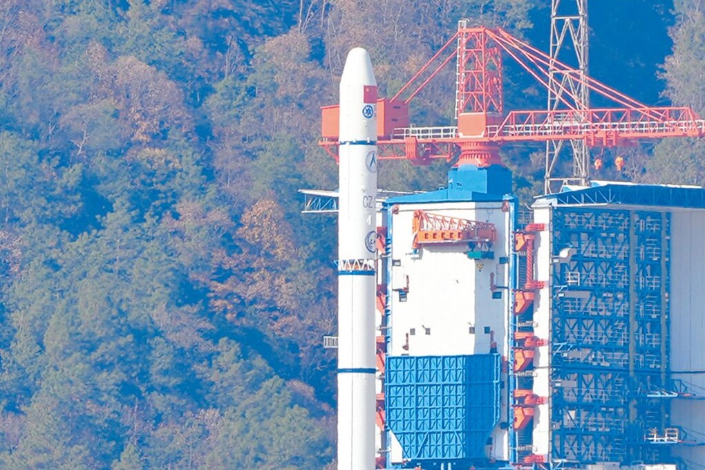 A Long March 2C rocket lifted off with satellites DRO-A and B from Xichang Satellite Centre on Wednesday night. Photo: Xinhua