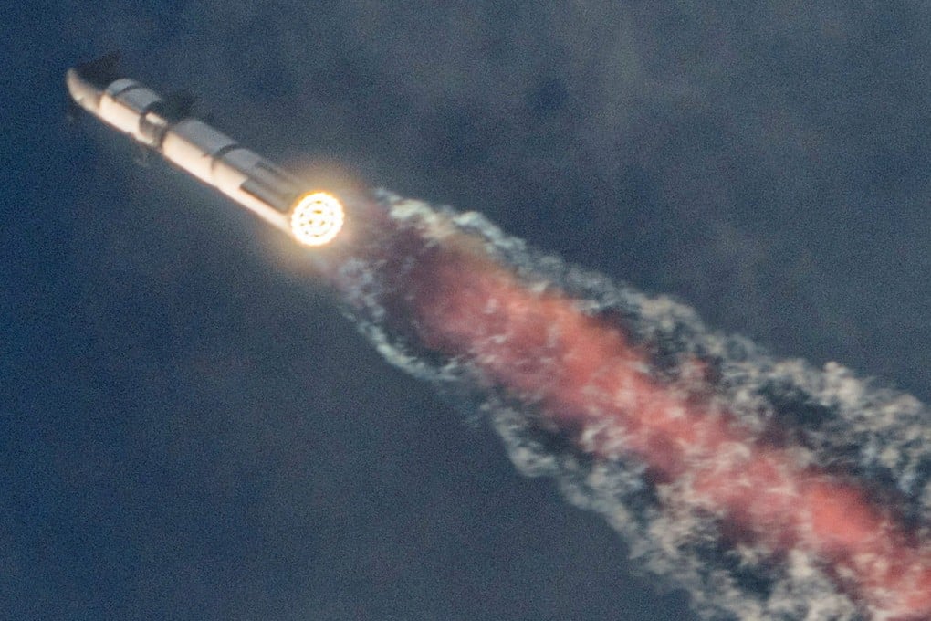 SpaceX’s next-generation Starship spacecraft, atop its powerful Super Heavy rocket. Photo: Reuters