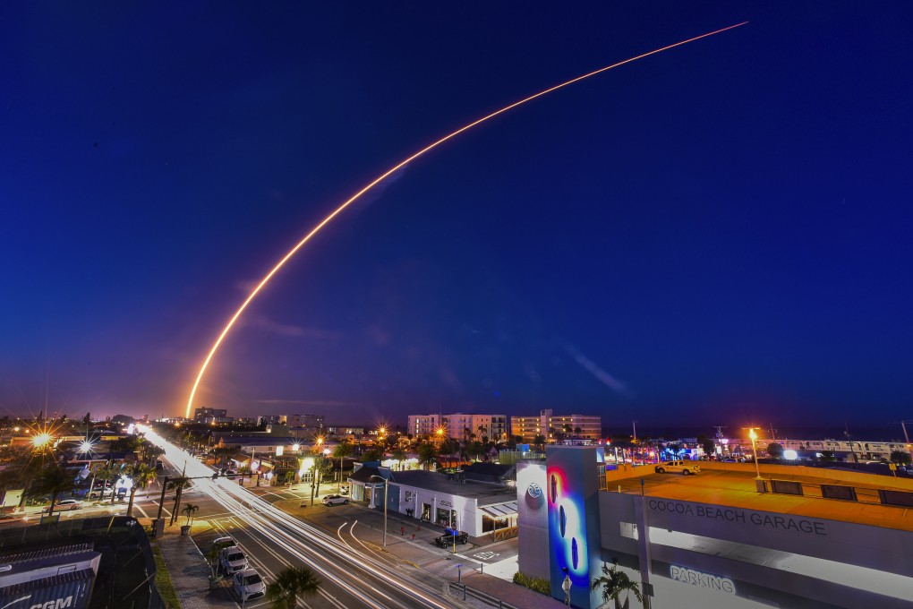 A SpaceX Falcon 9 rocket carrying Starlink satellites blasts off from Launch Complex 40 at Cape Canaveral Space Force Station on March 4. Photo: Florida Today via AP