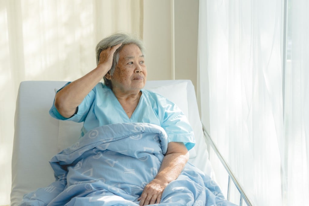 A stroke can cause loss in abilities such as reading and speaking, and may promote sensory and social isolation and decrease social and intellectual stimulation.
Photo: Shutterstock