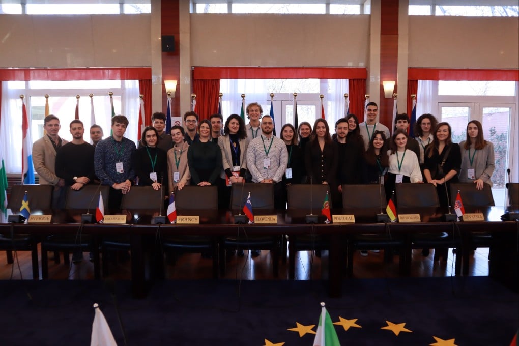 Young talent from 18 European nations meet officials from the Delegation of the European Union to China and learn about China-EU relations during January’s Seeds for the Future educational trip to Shenzhen and Beijing, organised by Huawei Technologies.
