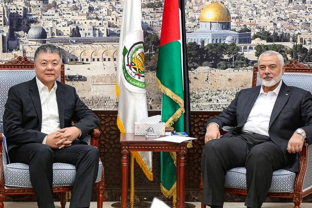 Hamas leader Ismail Haniyeh meets Wang Kejian, an envoy of the Chinese Foreign Ministry, in Qatar on Sunday afternoon to discuss the war in Gaza. Photo: X/@soupalestina